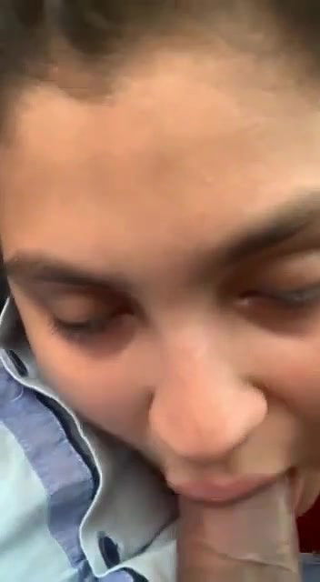 aunty blowjob in car