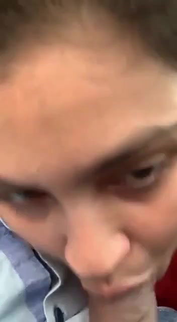 aunty blowjob in car