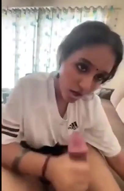Horny mallu girl2
