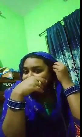 Desi girl show her Nude in lover