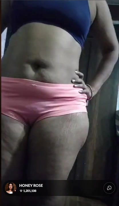 Soth aunty Honey rose tango show