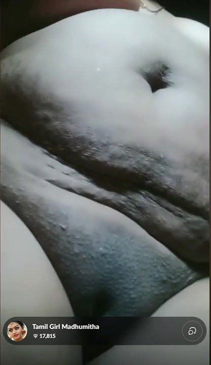 Tamil girl madhumitha tango show