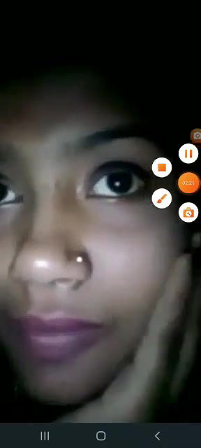 video call mein gf ne boob dikhayi
