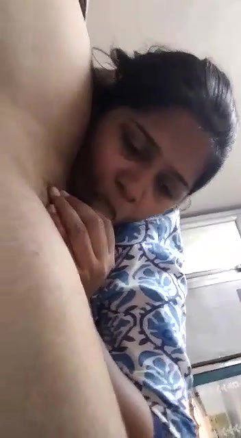 lete lete bhabhi ne lund chusi