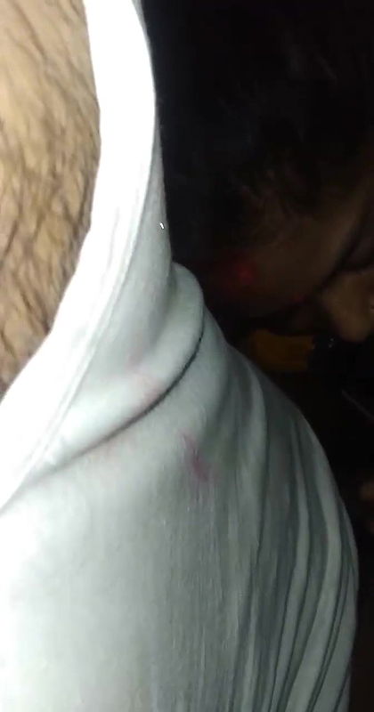 saree wearing bhabhi blowjob