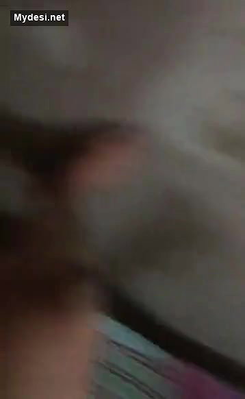 Bhabi calling Hubby n saying main late hoga mein bbahar baiti ho and fuk with his frnd