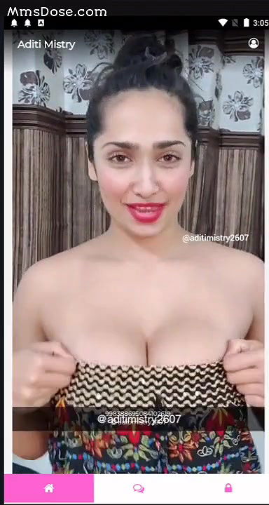 Indian Babe Aditi Mistry Jiggling her Boobs Twerking Ass Accidently Nipple Slip 4