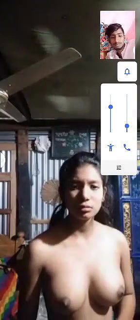 ladki ne vc mein boob dikhayi bf ko