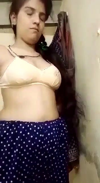 gf ne nangi video banyi
