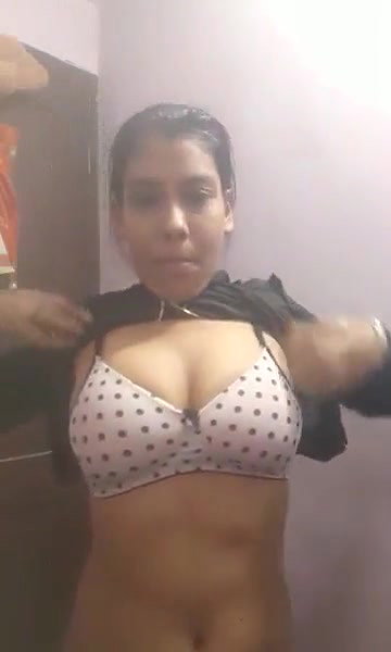 pussy and boob show