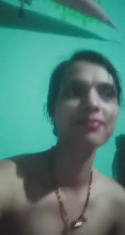 slim bhabhi making nude video