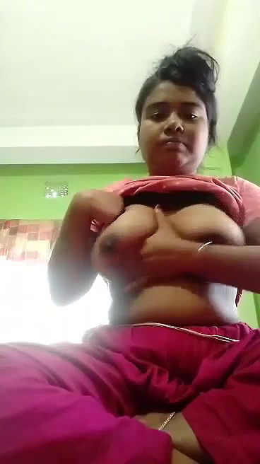 web cam girl pussy rub and big boob show