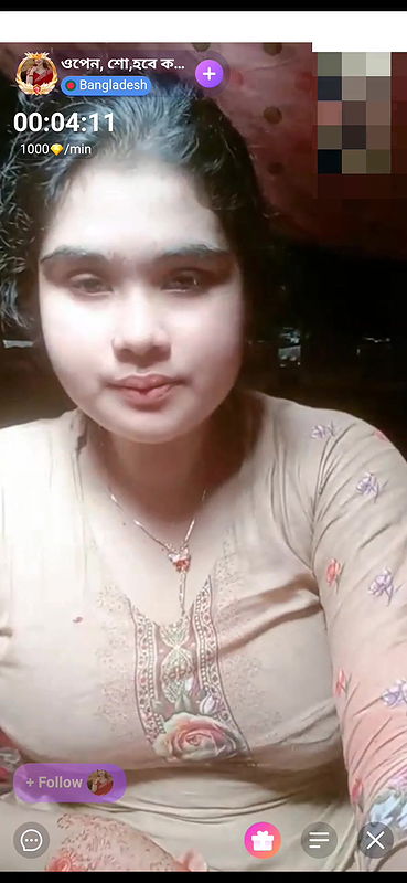 Chamet Bangladeshi Girl