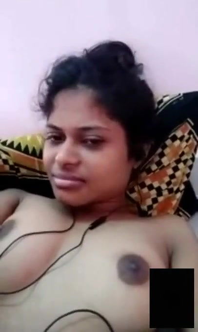 boob show by gf on video call