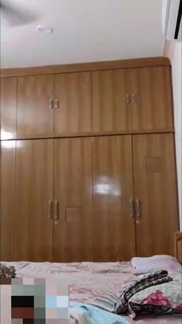 tamil girlfriend dress change in video call