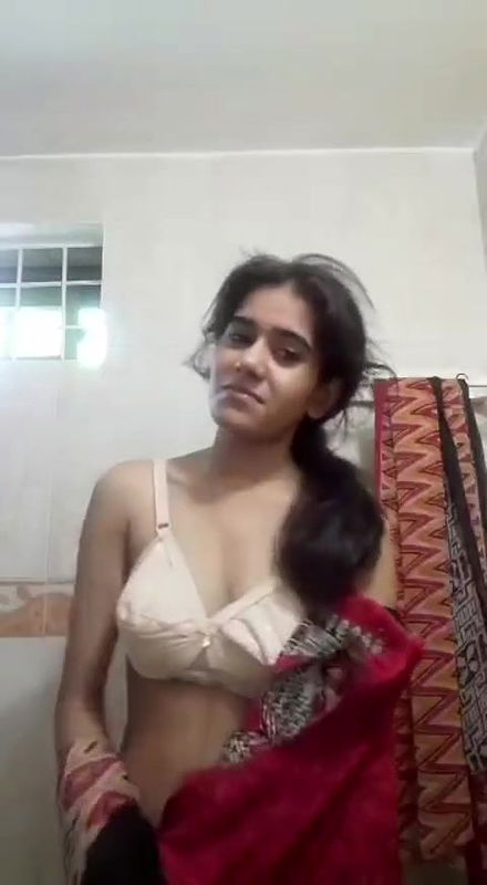 new engagement girl nude video for lover