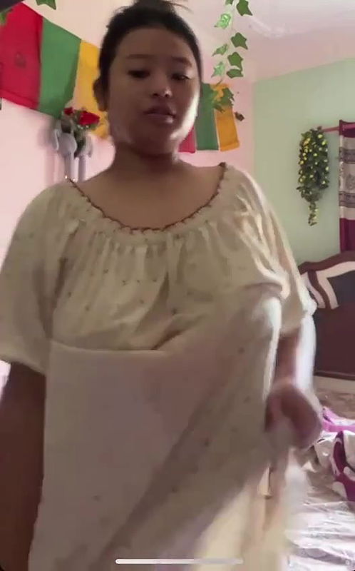 chubby nepal girl video call