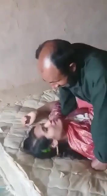 Paki Bhabhi Masti With uncle