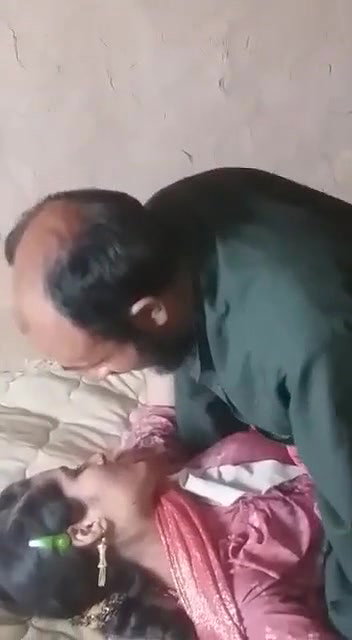 Paki Bhabhi Masti With uncle