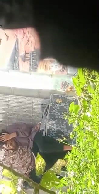 Muslim Couple Outdoor Sex