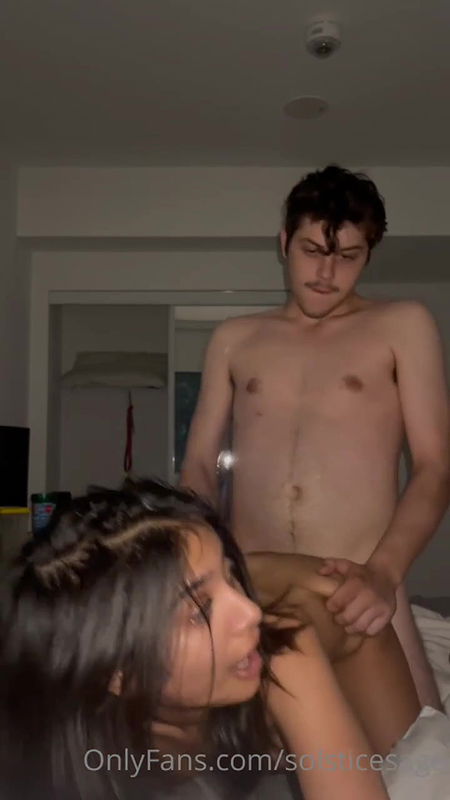 5 6057627977426933744