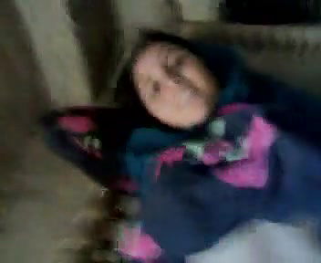 Paki village bhabhi ne charpayi pe dikhaya