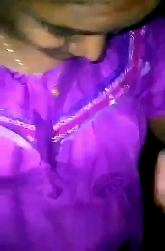 tamil wife blowjob in night