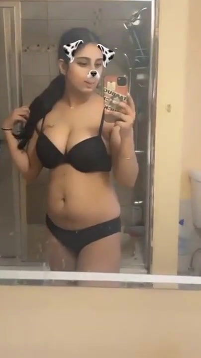 punjabi girl showing Big boobs and pussy solo