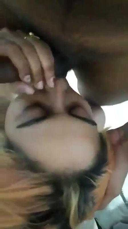Pakistani ghasti sucking