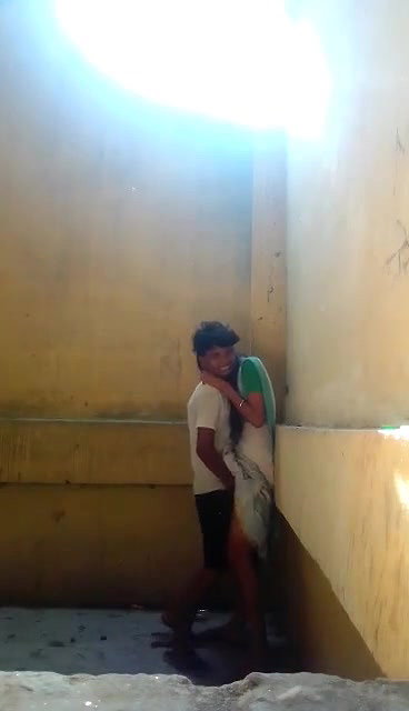 sex in abandoned house
