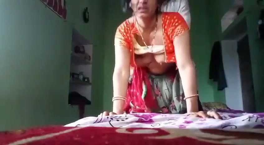 biwi ko ghodi banake pela