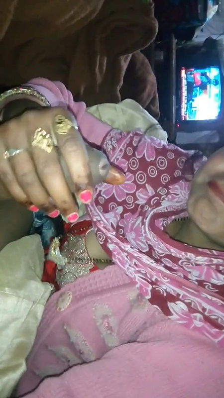 local randi bhabhi ne lund chusi