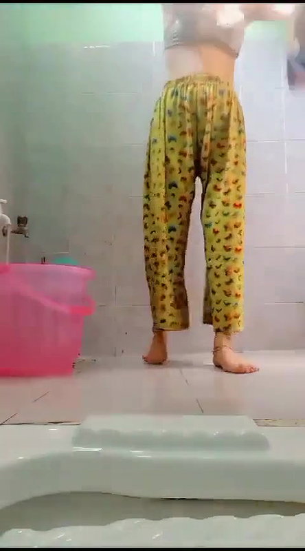 nude strip of desi hot girl in bathroom