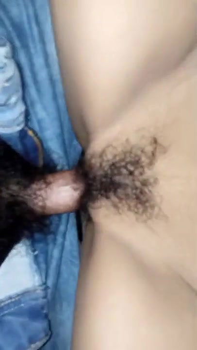 DesHI Desi Slim Girl Hairy Pussy Fucked