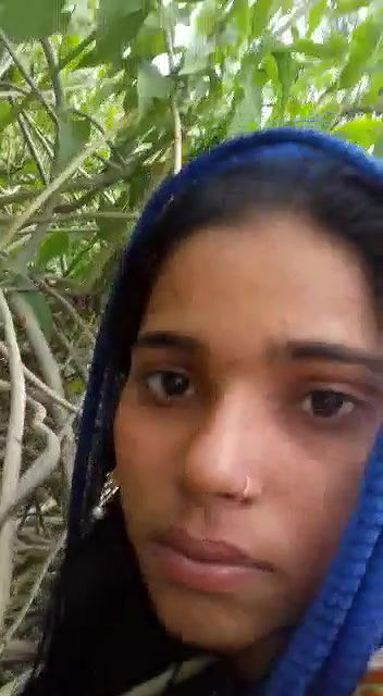 Doggystyle Desi sex outdoors