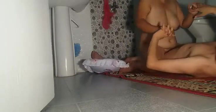 North Indian Bhabhi Sex In Bathroom   Indian Porn