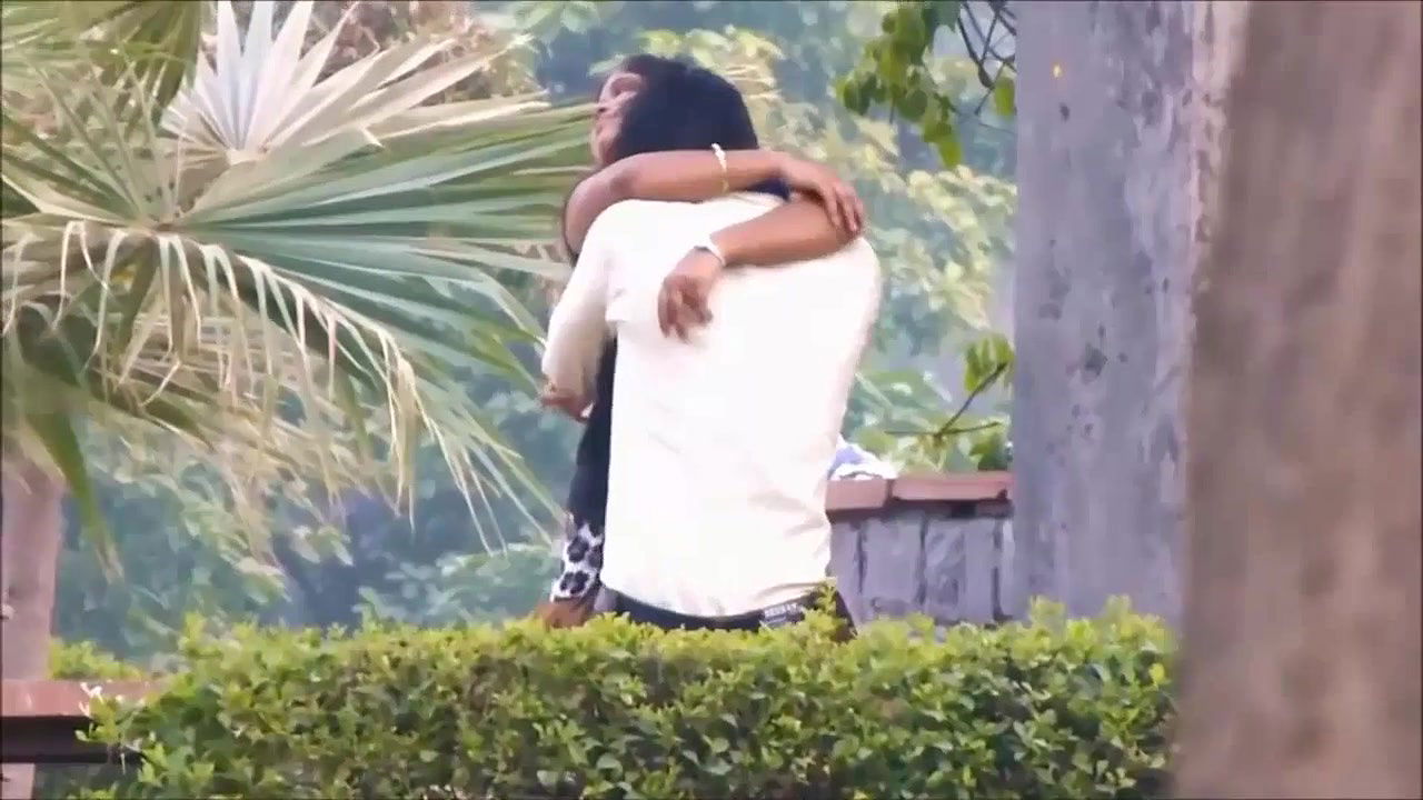 Unseen Sexy Indian Couple Hardcore Fuck In Public   Indian Porn