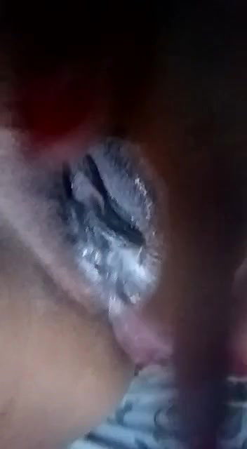 Desi wet pussy show video