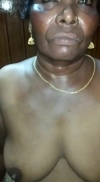 Tamil MILF blowjob sex video