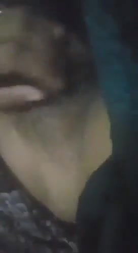 bhabhi pussy rubbing and boob pressing