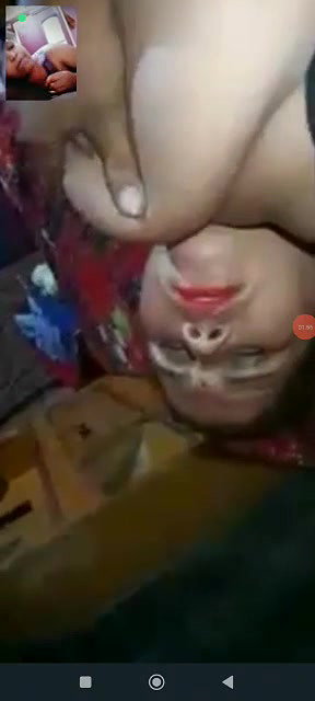 bhabhi showing nudes on vc