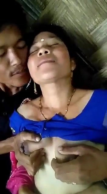 ladka ne chuche dabochke chusa