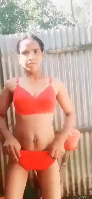 outdoor nude show by dehati girl