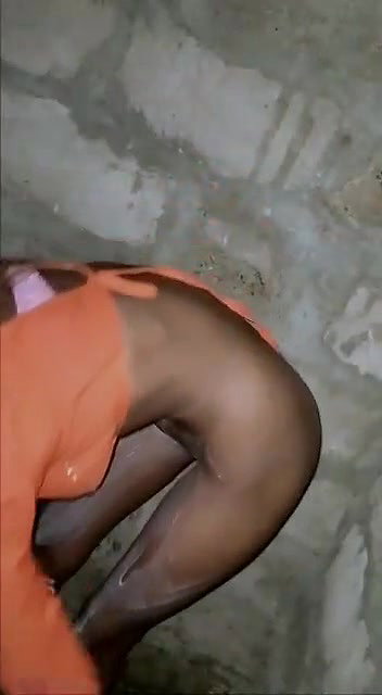 patli ladki chut dhoya