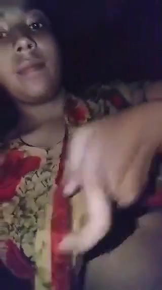 virgin girl pussy and boob show