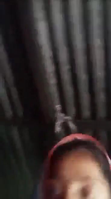dehati ladki chut or chuche dikhayi