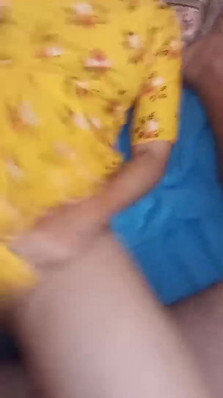 yellow nighty bhabhi ke sath chudai