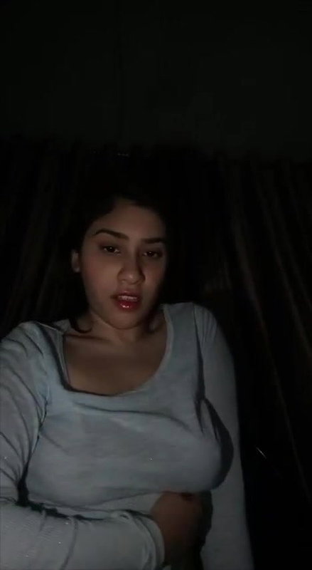 Horny Sexy Figure Babe Showing Nude Dancing 4