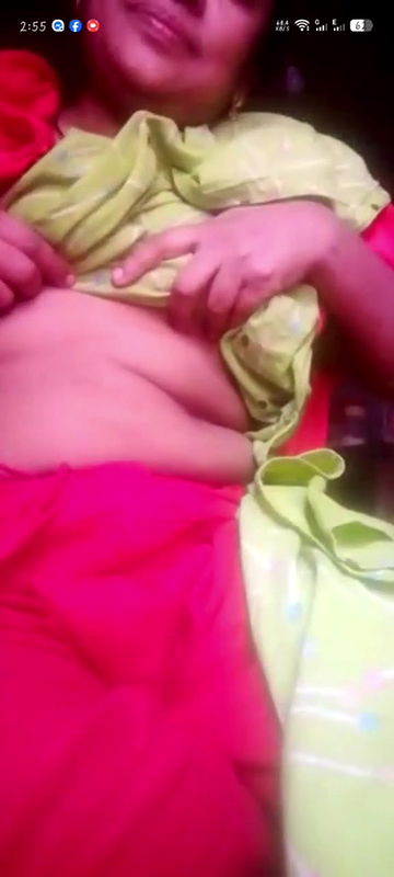 Village Big Ass Bhabhi Showing For Lover