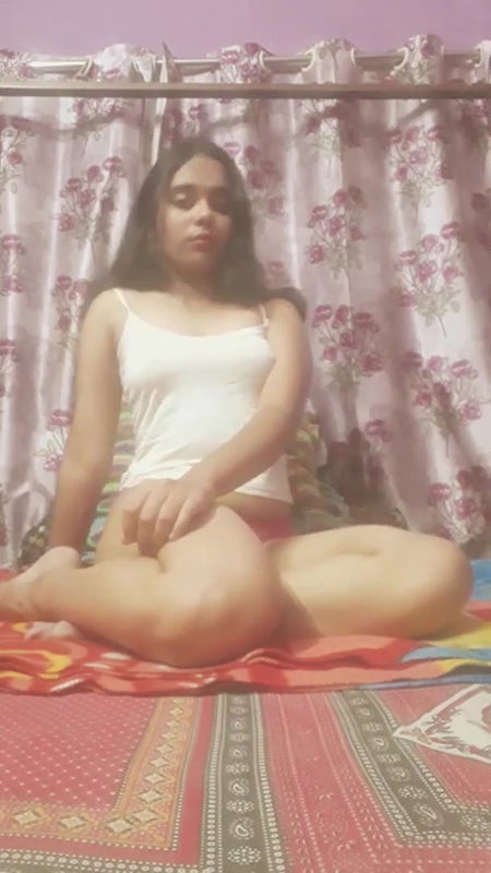 Cute Desi Babe Nude For BF 1